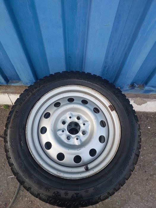 Диски с шинами зимние