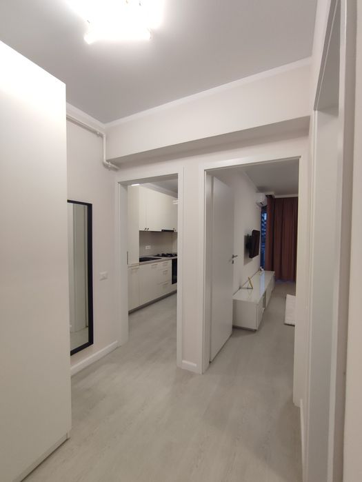 Garsoniera prima închiriere. Totul este nou.