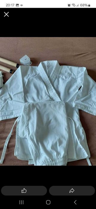 Vand echipament sportiv