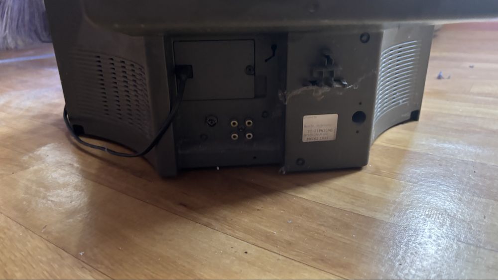 Телевизор старый от панасоник