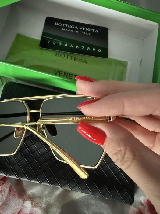 Ochelari soare Bottega Veneta unisex!
