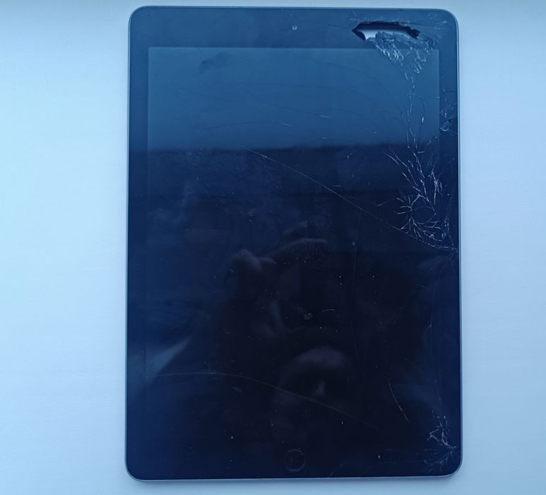 Продам планшет iPad