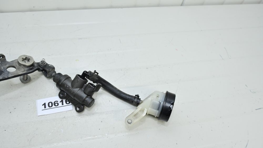 Pedala Frana Cu Pompa Si Rezervor Spate BMW R1200GS 2013 - 2018