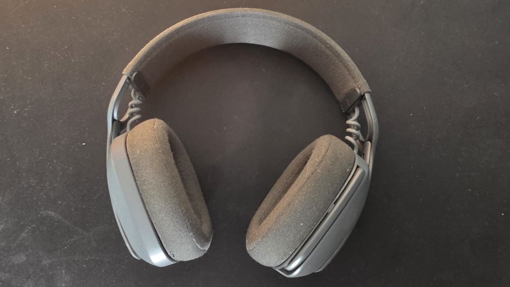 Продаю наушники Logitech zone vibe 100