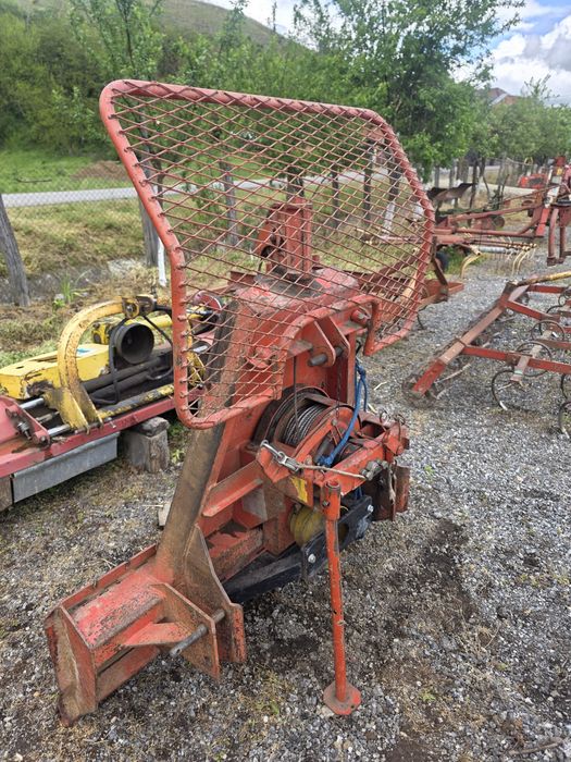 Troliu forestier in tiranti la tractor fransgard 4t 60 m cablu