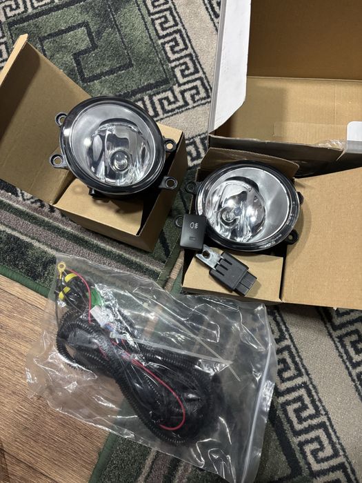 Камри 45 туманки комплект