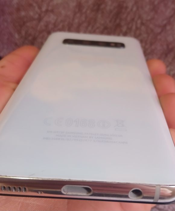 Samsung Galaxy S 10