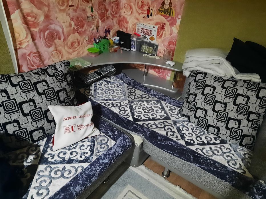 Продам диван тройка