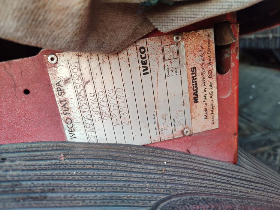 Продам Iveco бортовой