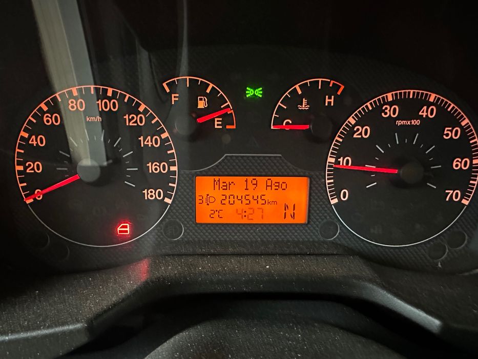 Peugeot bipper  автоматик