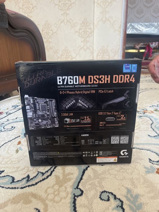 GIGABYTE B760M ds3h ddR4