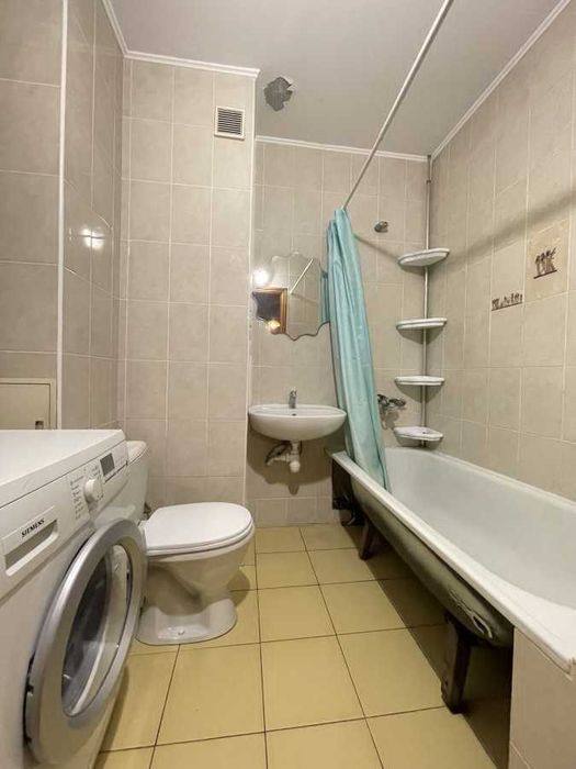 Дава се под наем Двустаен апартамент в София, Лозенец - 65 кв.м за 459 € - Снимка #2