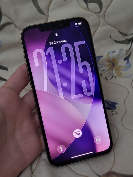 Продам Iphone 12 pro max