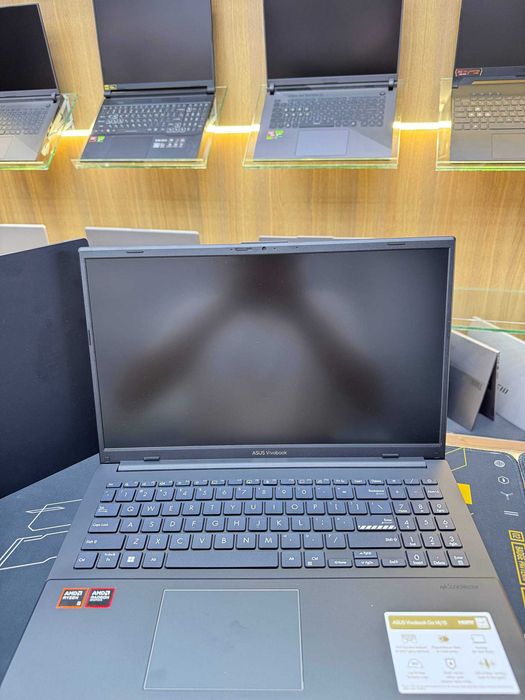 Noutbuk Asus Vivobook 15 Ryzen 5 40 8/512GB 15.6 15.6 FHD IPS