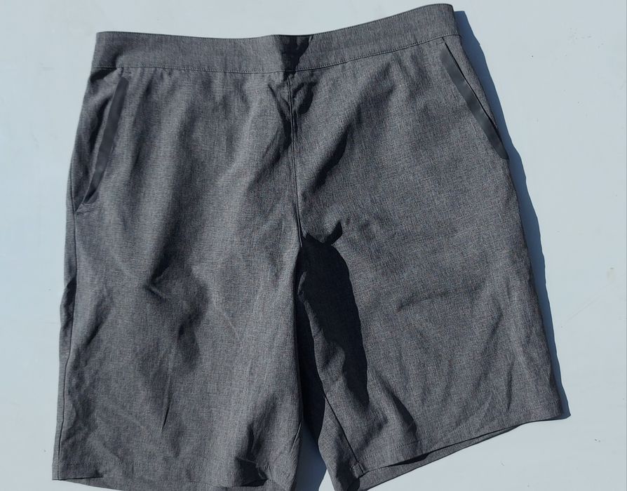 LOT Pantaloni scurti baschet fotbal sport sintetic 8 bucati super pret