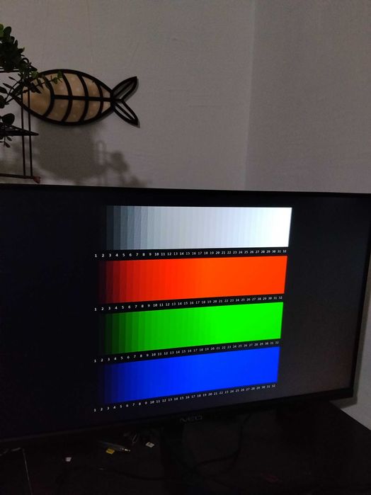 Монитор NEO 24 full hd 120hz