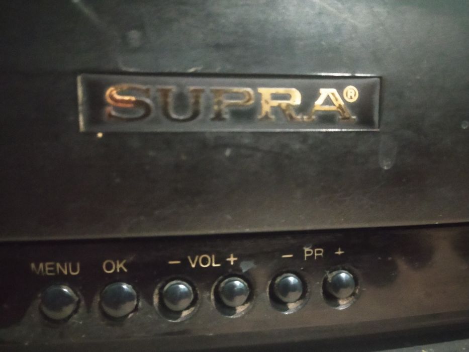 Старый телевизор Supra