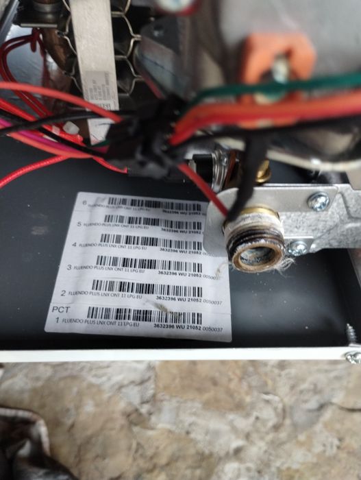 Продавам газов проточен бойлер