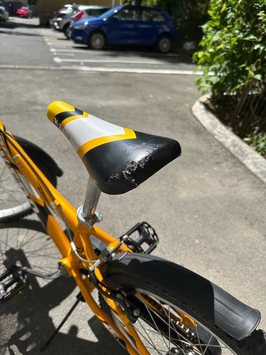 Bicicleta cu roți de 20” pentru copii
