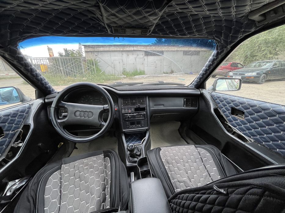 Продам Ауди б4.