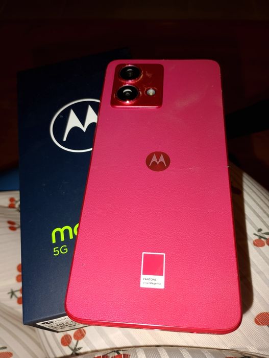 Смартфон Моторола g84 2024