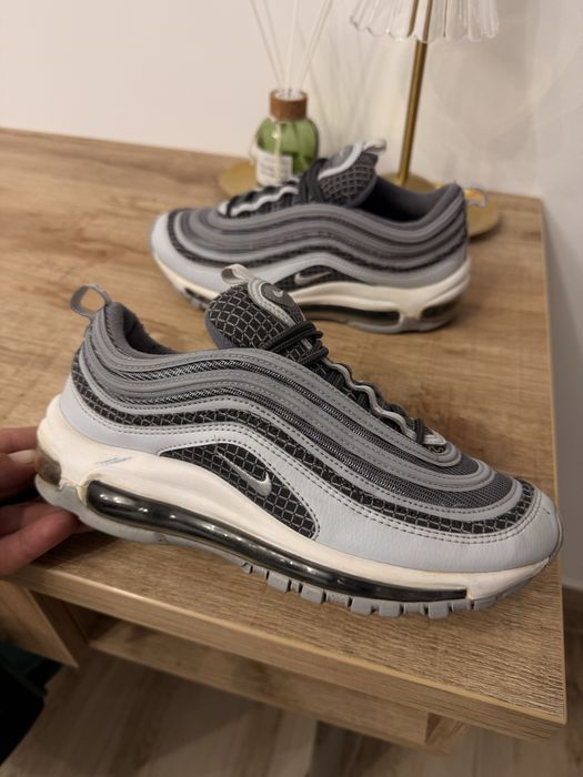 Adidasi Nike Air Max 97