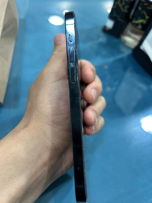 Iphone 12 pro с гарантия