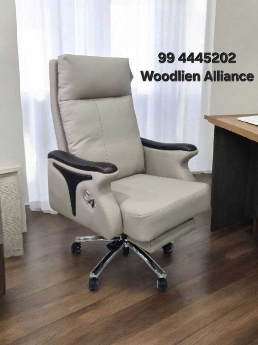 Офисное кресло для руководителей премиум класс МИНИСТР