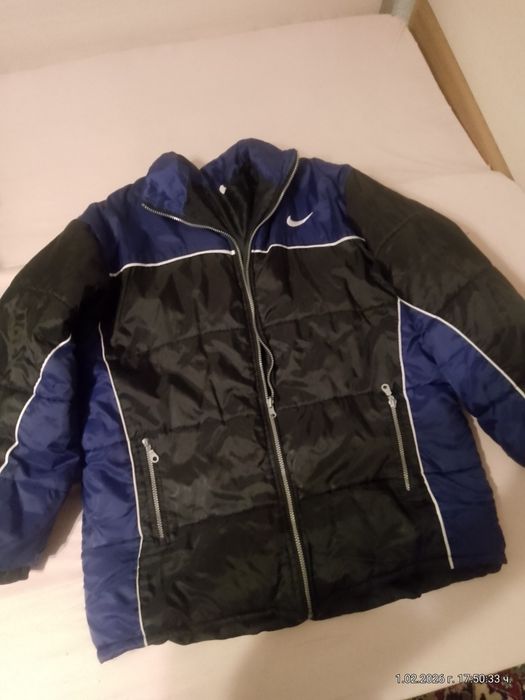 Зимно яке Nike Шушлек