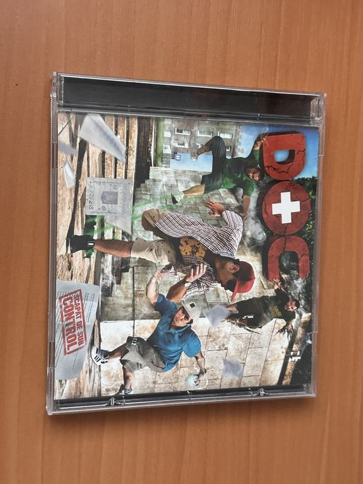 Vand CD DOC - Scapat de sub control