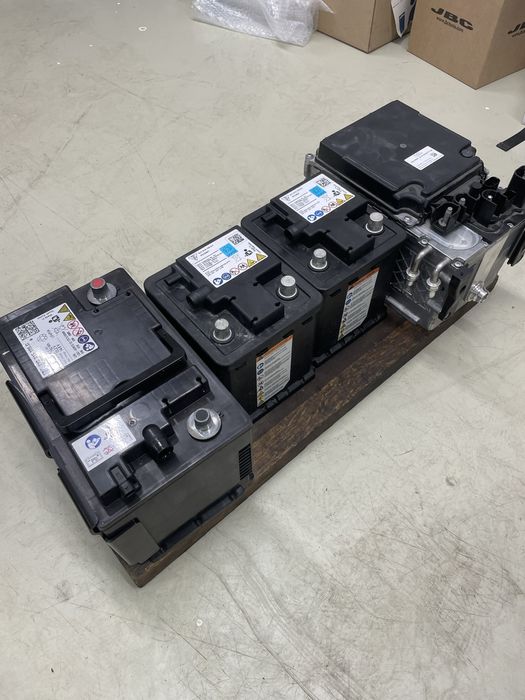 Reparatie baterie lithium porsche, bmw, mercedes, audi