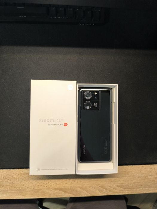 Xiaomi 13t память 12/256гб