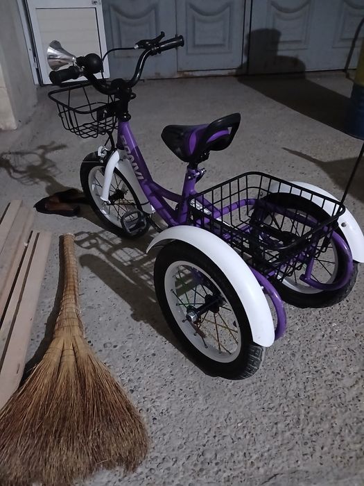 3 колесли великча сотилади