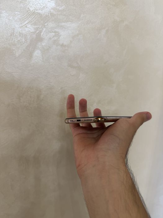iPhone XS