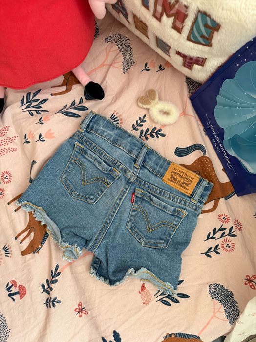 Детски дънки Levi’s 3години къси панталони