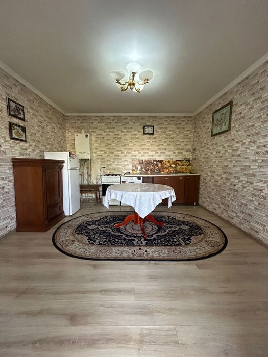 Дом с личным подсобным хозяйством