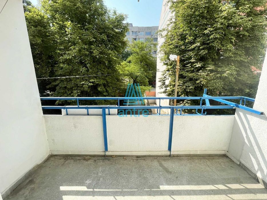 Дава се под наем Тристаен апартамент в София, Лагера - 85 кв.м за 550 € - Снимка #13