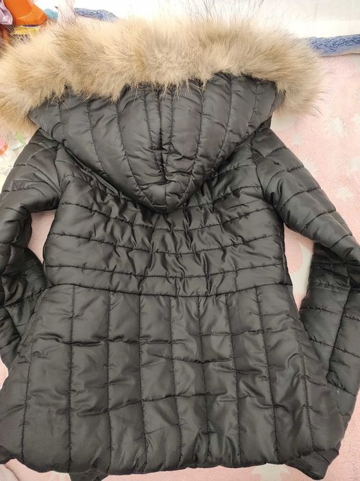 Зимно дамско яке с естествен пух