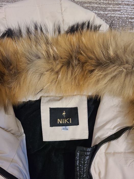 Куртка очень тёплая почти новая купленная за 650 000