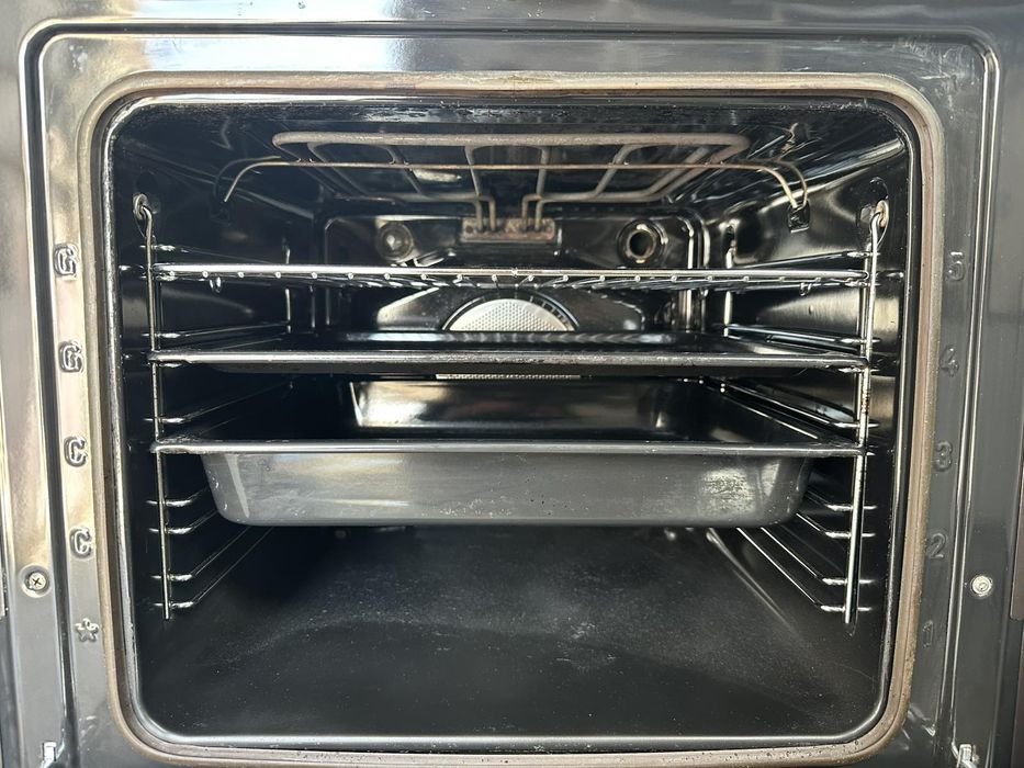 Печка +гаранция 1 година.  Gorenje, конвекця, керамичен плот. Безплатна доставка за София