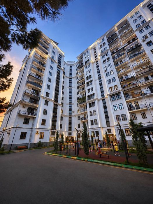 Продам ЖК Anor Residence,квартира крытой терассой и летней кухней 108м