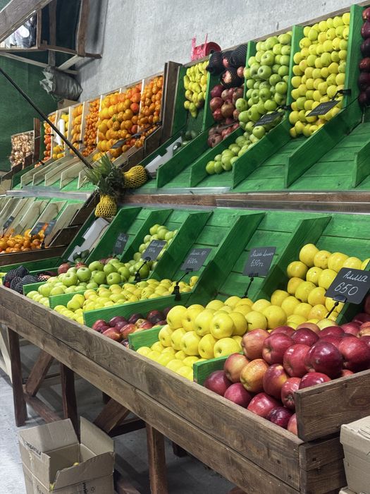 Фрукты и обощи стелаж