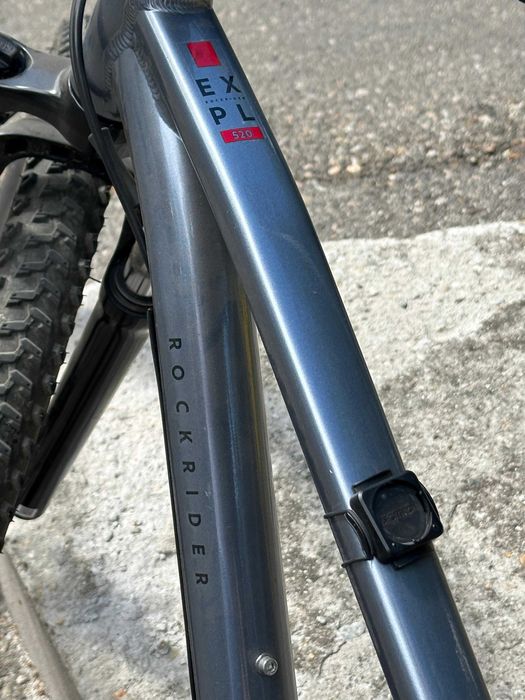 Vând două biciclete Rockrider, în stare impecabilă,