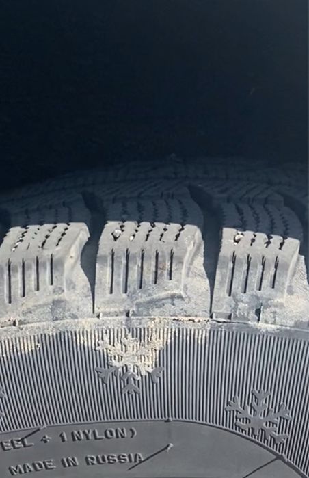 прлдам резину на 16 зимни