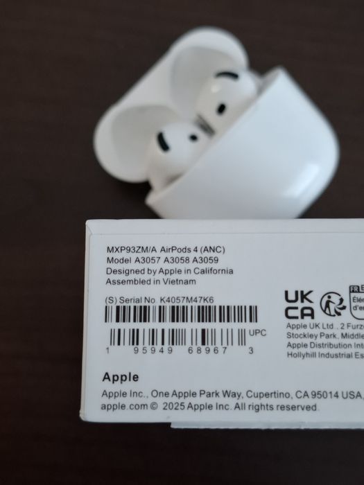 Airpods 4 cu Active Noice Cancellation *cu factura*