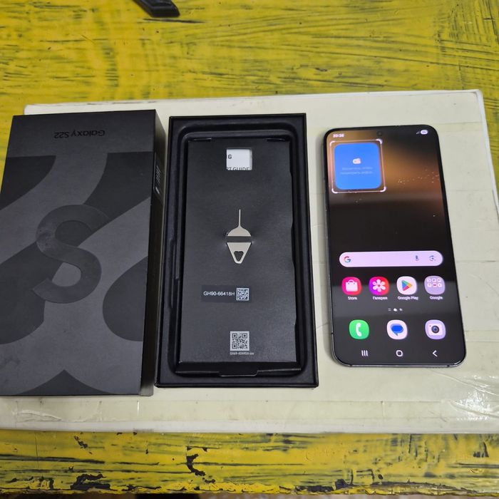 Samsung S22. 128 гб