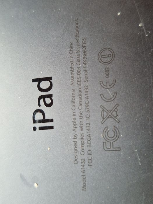Tableta ipad pentru piese