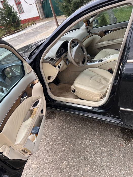 MERCEDES-BENZ E-Class 2004 — imagine 3
