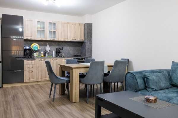 Тристаен апартамент в Коматево!