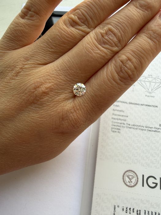 CVD бриллиант 1 карат